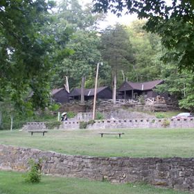 Lodging Near Roaring River